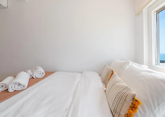 아파트 Sandora Pearl By Seareen, Penthouse With Sea View