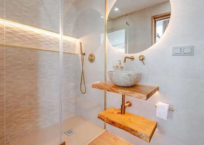 아파트 Sandora Pearl By Seareen, Penthouse With Sea View